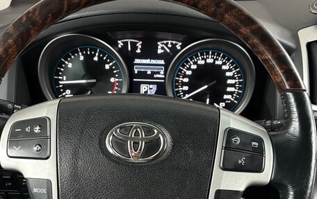 Toyota Land Cruiser 200, 2013 год, 3 150 000 рублей, 12 фотография