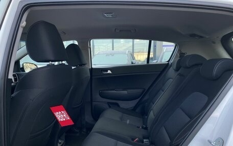 KIA Sportage IV рестайлинг, 2020 год, 2 579 000 рублей, 28 фотография