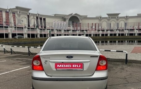 Ford Focus II рестайлинг, 2006 год, 320 000 рублей, 4 фотография