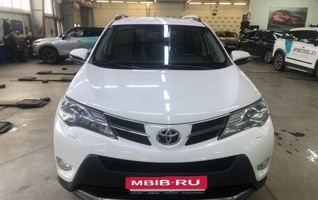 Toyota RAV4, 2013 год, 1 800 000 рублей, 8 фотография
