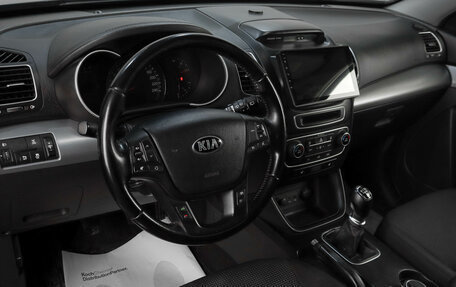 KIA Sorento II рестайлинг, 2013 год, 1 499 000 рублей, 6 фотография