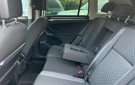 Volkswagen Tiguan II, 2018 год, 1 900 000 рублей, 7 фотография