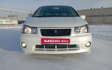 Nissan Prairie III, 2000 год, 550 000 рублей, 2 фотография