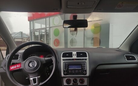 Volkswagen Polo VI (EU Market), 2013 год, 490 000 рублей, 10 фотография