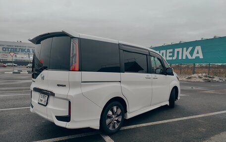 Honda Stepwgn IV, 2017 год, 2 440 000 рублей, 6 фотография