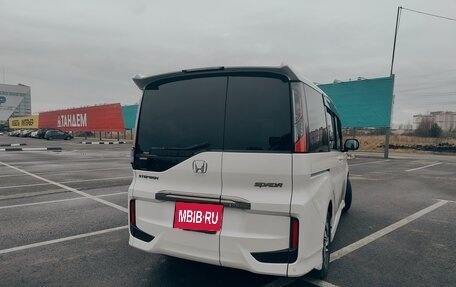 Honda Stepwgn IV, 2017 год, 2 440 000 рублей, 7 фотография