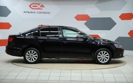 Volkswagen Jetta VI, 2013 год, 930 000 рублей, 4 фотография