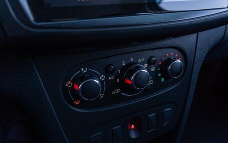 Renault Sandero II рестайлинг, 2021 год, 1 229 000 рублей, 15 фотография