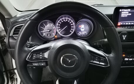 Mazda 6, 2017 год, 2 080 000 рублей, 10 фотография