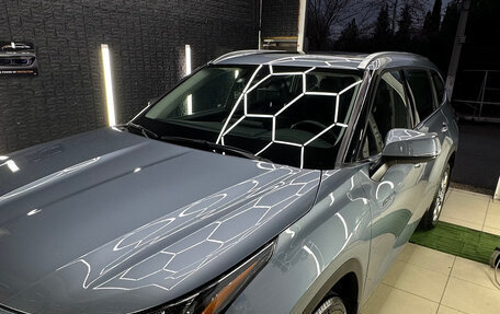 Toyota Highlander, 2021 год, 6 100 000 рублей, 17 фотография