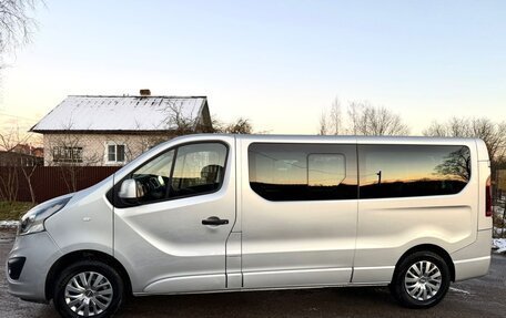 Opel Vivaro B, 2018 год, 2 550 000 рублей, 4 фотография