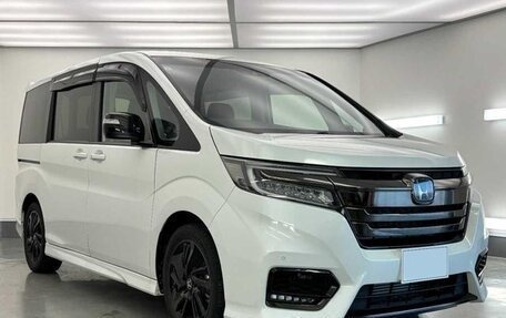 Honda Stepwgn IV, 2019 год, 1 870 000 рублей, 6 фотография