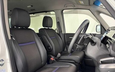 Honda Stepwgn IV, 2019 год, 1 870 000 рублей, 16 фотография