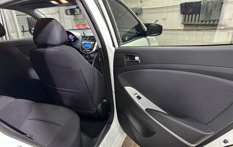 Hyundai Solaris II рестайлинг, 2011 год, 770 000 рублей, 9 фотография