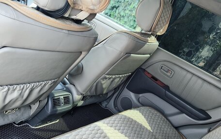 Lexus RX IV рестайлинг, 2000 год, 850 000 рублей, 9 фотография