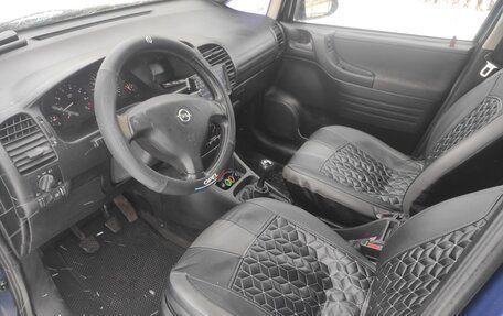 Opel Zafira A рестайлинг, 2004 год, 295 000 рублей, 10 фотография