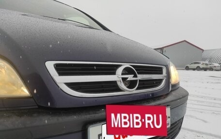 Opel Zafira A рестайлинг, 2004 год, 295 000 рублей, 8 фотография