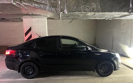 KIA Rio III рестайлинг, 2012 год, 600 000 рублей, 21 фотография