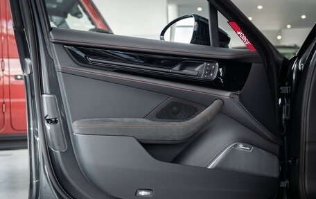 Porsche Panamera, 2025 год, 26 200 000 рублей, 20 фотография