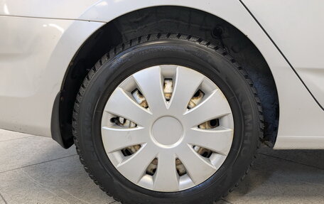 Hyundai Solaris II рестайлинг, 2011 год, 815 000 рублей, 18 фотография