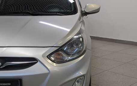 Hyundai Solaris II рестайлинг, 2011 год, 815 000 рублей, 17 фотография