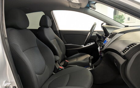 Hyundai Solaris II рестайлинг, 2011 год, 815 000 рублей, 23 фотография