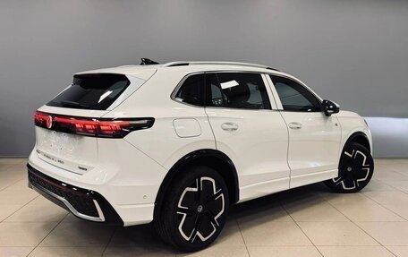 Volkswagen Tiguan, 2025 год, 4 799 000 рублей, 2 фотография