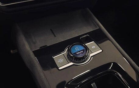 Volkswagen Tiguan, 2025 год, 4 799 000 рублей, 10 фотография