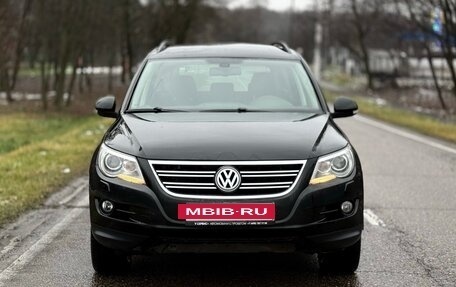 Volkswagen Tiguan I, 2010 год, 985 000 рублей, 2 фотография