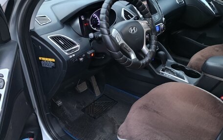 Hyundai Tucson III, 2010 год, 1 250 000 рублей, 4 фотография