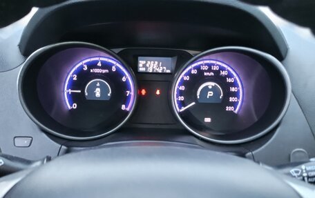 Hyundai Tucson III, 2010 год, 1 250 000 рублей, 5 фотография