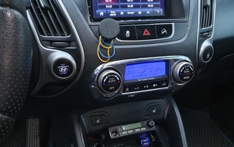 Hyundai Tucson III, 2010 год, 1 250 000 рублей, 6 фотография