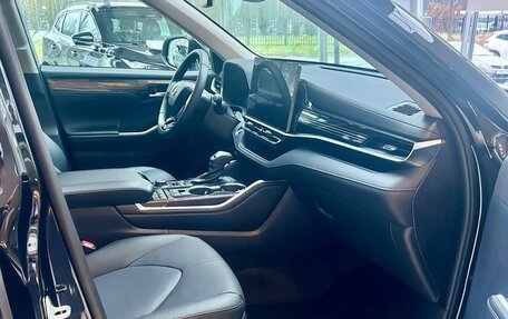 Toyota Highlander, 2025 год, 6 180 000 рублей, 9 фотография