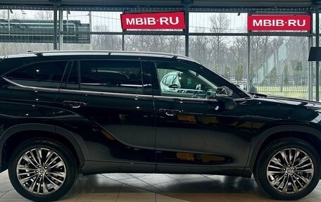 Toyota Highlander, 2025 год, 6 180 000 рублей, 3 фотография