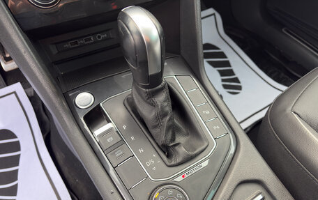 Volkswagen Tiguan II, 2019 год, 2 480 000 рублей, 12 фотография