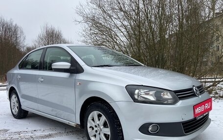 Volkswagen Polo VI (EU Market), 2012 год, 800 000 рублей, 1 фотография
