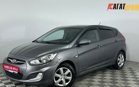Hyundai Solaris II рестайлинг, 2012 год, 650 000 рублей, 1 фотография