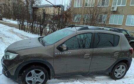 Renault Sandero II рестайлинг, 2019 год, 850 000 рублей, 4 фотография