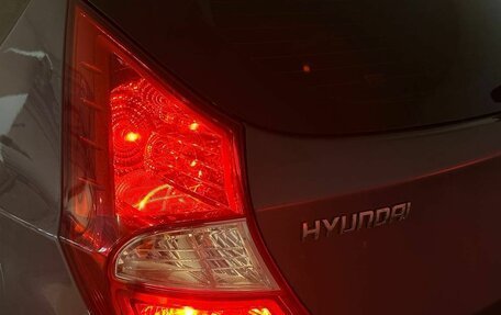 Hyundai Solaris II рестайлинг, 2012 год, 650 000 рублей, 26 фотография