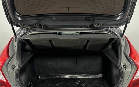 Hyundai Solaris II рестайлинг, 2012 год, 650 000 рублей, 25 фотография