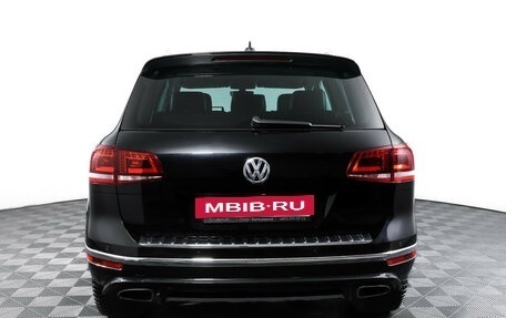 Volkswagen Touareg III, 2017 год, 4 399 000 рублей, 6 фотография