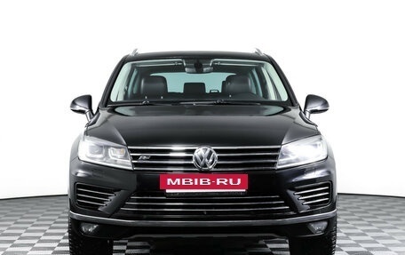 Volkswagen Touareg III, 2017 год, 4 399 000 рублей, 2 фотография