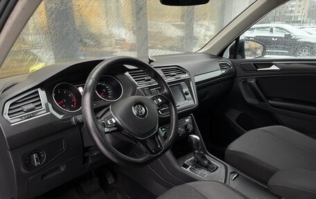 Volkswagen Tiguan II, 2017 год, 1 950 000 рублей, 5 фотография