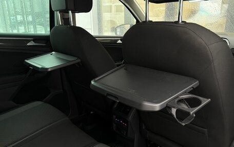 Volkswagen Tiguan II, 2017 год, 1 950 000 рублей, 13 фотография