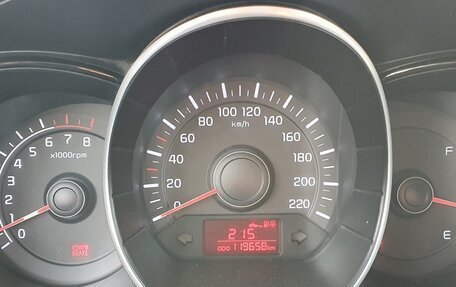 KIA Rio III рестайлинг, 2012 год, 862 000 рублей, 11 фотография