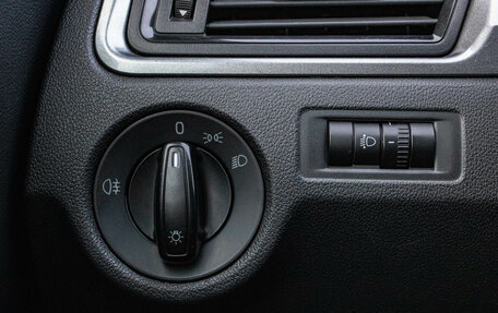 Skoda Rapid I, 2014 год, 999 000 рублей, 15 фотография