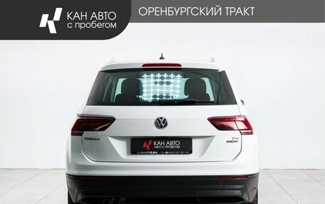Volkswagen Tiguan II, 2017 год, 1 816 000 рублей, 4 фотография