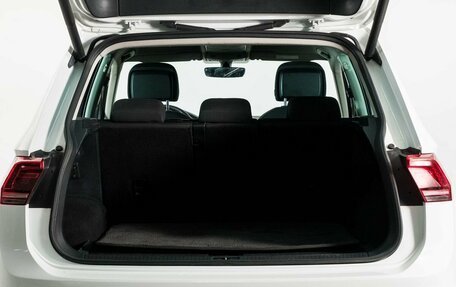 Volkswagen Tiguan II, 2017 год, 1 816 000 рублей, 14 фотография