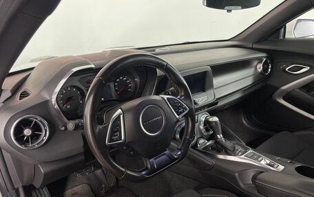 Chevrolet Camaro VI, 2018 год, 2 750 000 рублей, 10 фотография