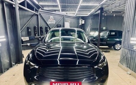 Infiniti FX II, 2010 год, 1 645 000 рублей, 4 фотография